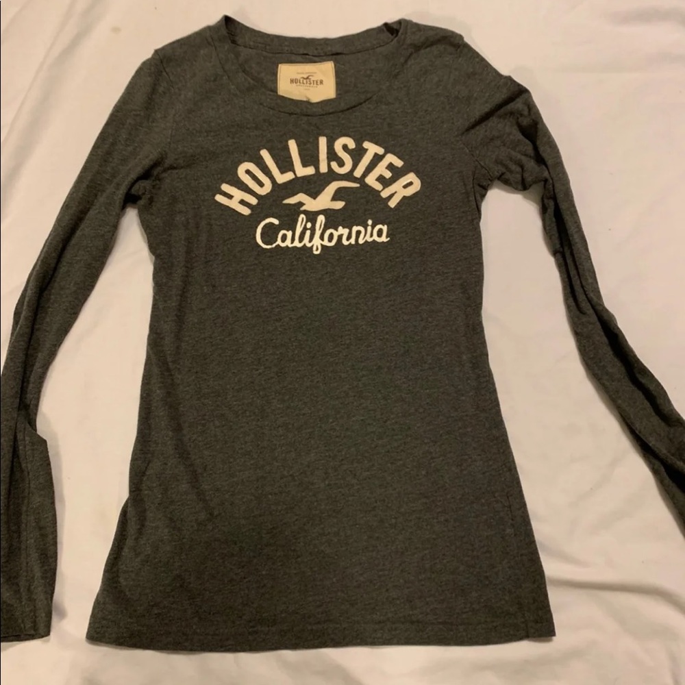 womens shirt size M